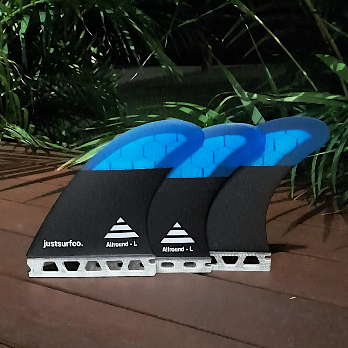 justsurfco. Single Tab Glass Foamcore 'Allround' Thruster Set Black/Blue in Various Sizes