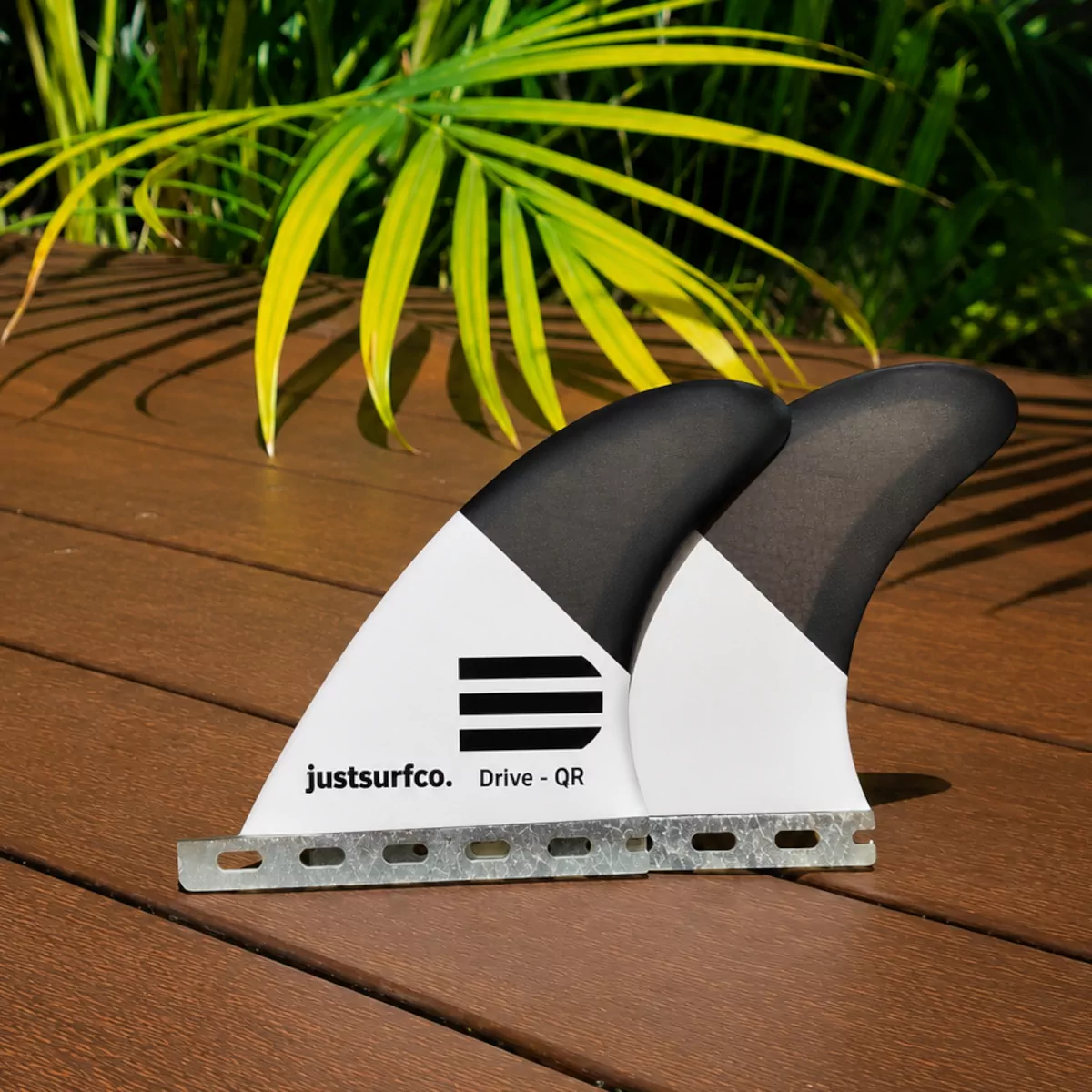justsurfco. Single Tab Glass Foamcore Drive Quad Rears White/Smoke Grey