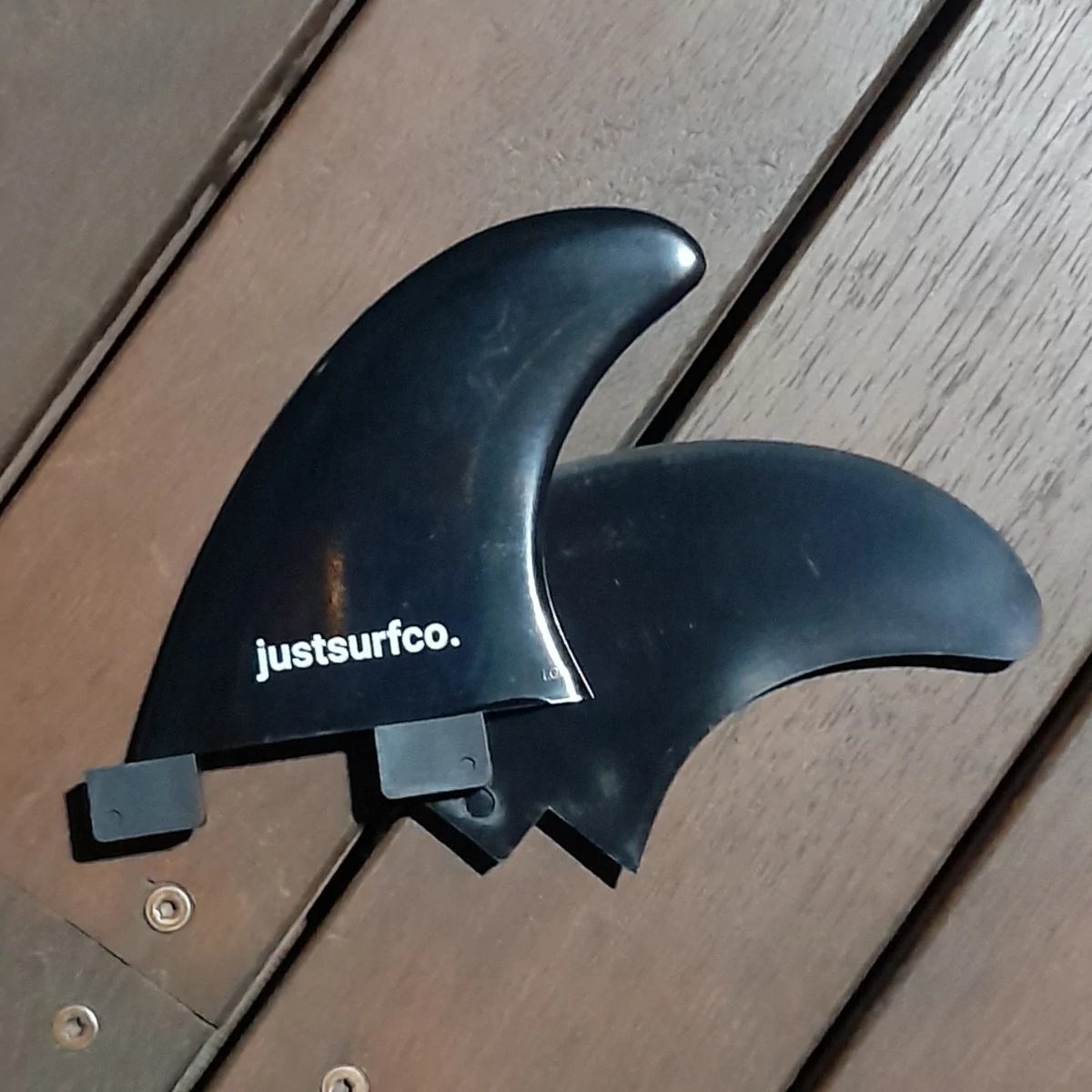 side bites surfboard fins dual tab